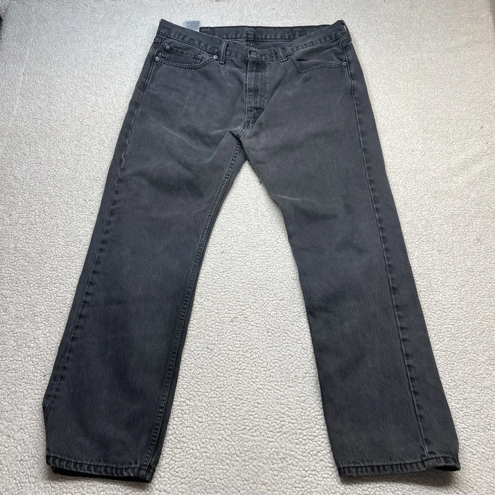 Levi Jeans Mens 38x32 Black 505 Regular Fit Straight Leg Faded Denim